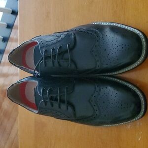 NWOT Men's Black Oxfords